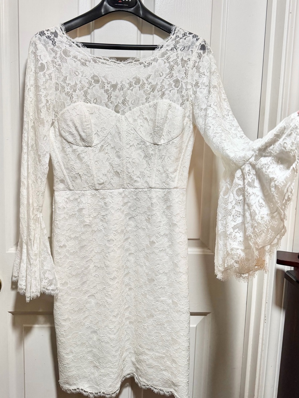 White Lace Bell-Sleeve Dress - Elegant Women's Dress